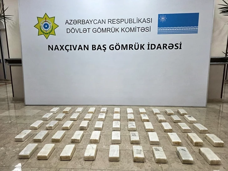 В Нахчыване пресекли контрабанду более 45 кг метамфетамина