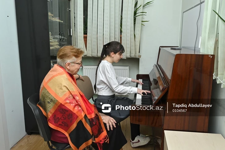 В Азербайджане объявлены результаты приема в первые классы школ и центров искусств