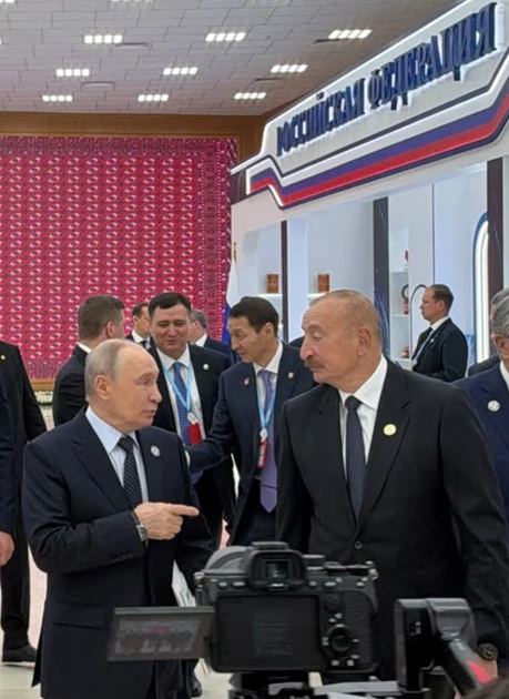 Media.az - Новости Азербайджана - Азербайджанский стенд на саммите СНГ: ковры и кялагаи