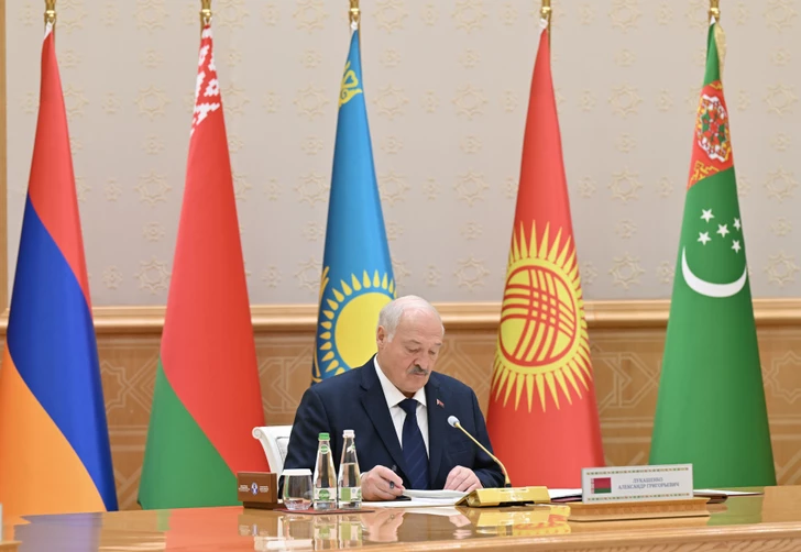 Президент Беларуси назвал историческим решение Азербайджана председательствовать в СНГ