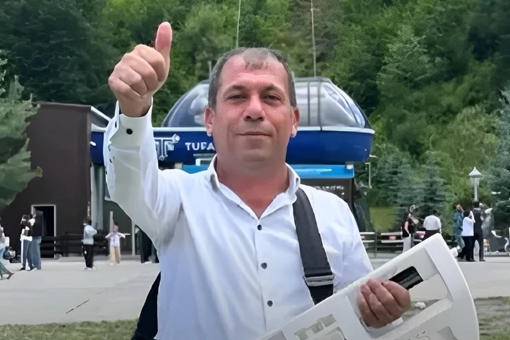 В Гарадаге автомобиль насмерть сбил музыканта