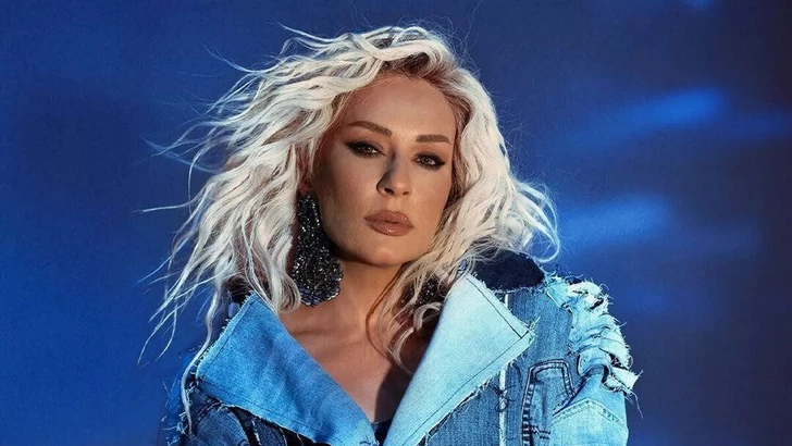 В день рождения Тунзаля Агаева надела корону