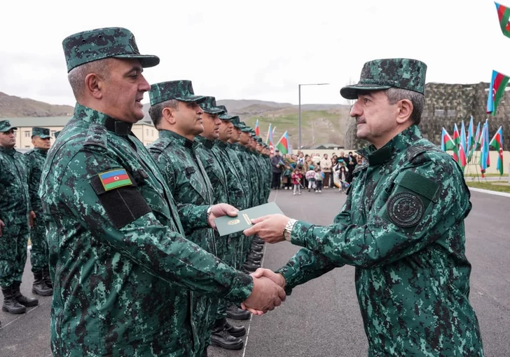 Media.az - Новости Азербайджана - Военнослужащие ГПС в «Губадлы» получили ключи от новых квартир