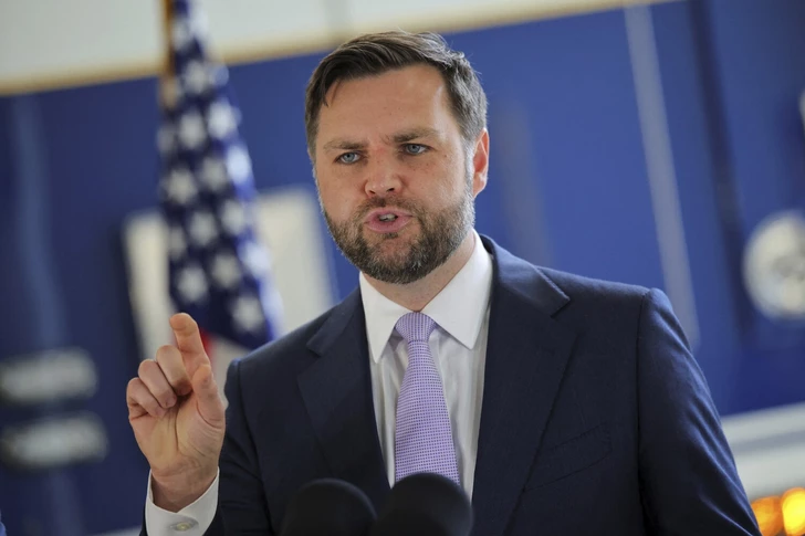 Неожиданное признание: второе лицо США «одержимо» темой инопланетных визитов