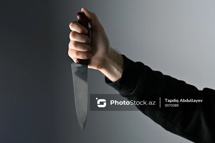 В Хачмазском районе за сутки произошли два случая ножевых нападений отцов на сыновей