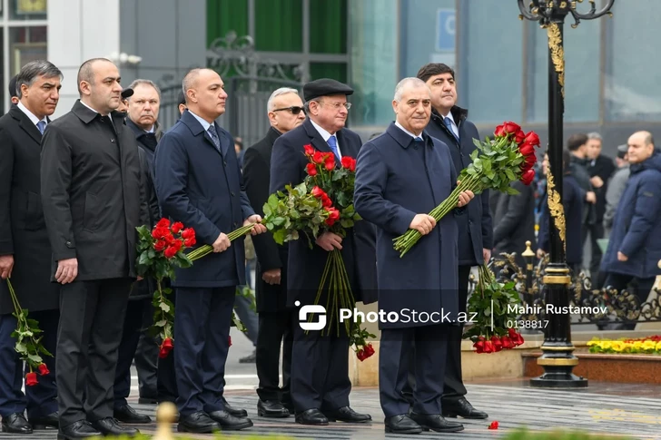 Media.az - Новости Азербайджана - Официальные лица государства и правительства чтят память жертв Ходжалинского геноцида