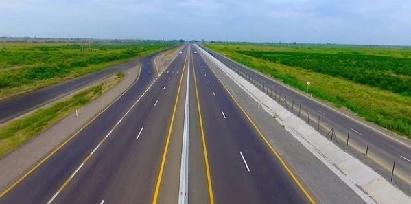 В Азербайджане будут отремонтированы дороги 51 населенного пункта