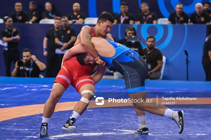 Хаким Тагиев проиграл стартовую схватку на ЧМ U-17 в Баку