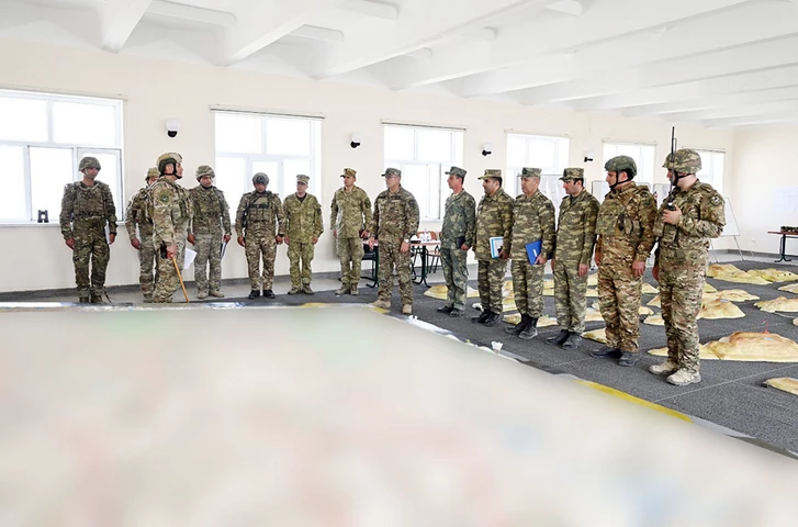 Media.az - Новости Азербайджана - Азербайджанские морпехи провели тактические учения с боевой стрельбой