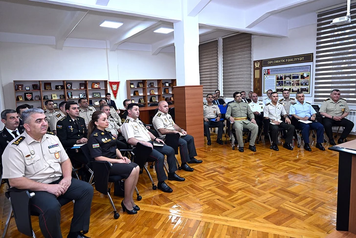 Открылся курс «Стратегические исследования и государственное управление обороной»