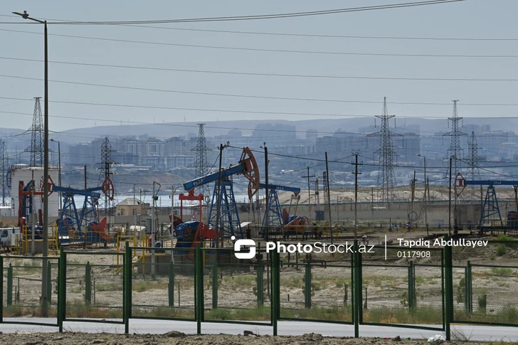 Азербайджанская нефть Azeri Light демонстрирует рост: цена превысила 69 долларов за баррель