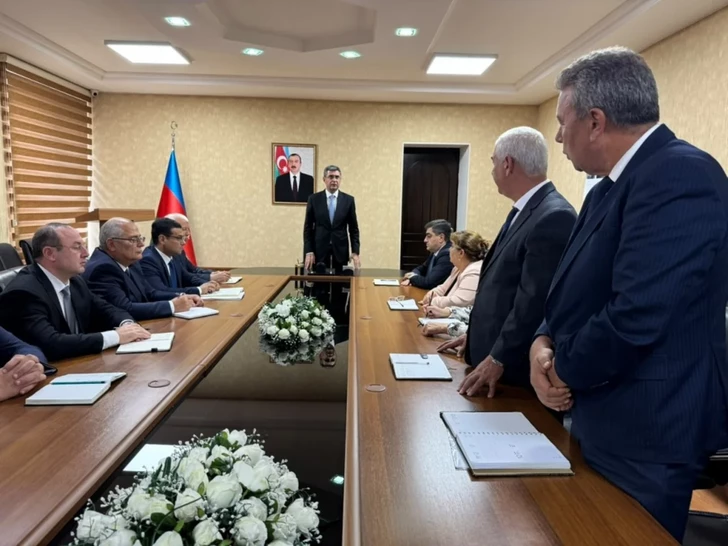 Media.az - Новости Азербайджана - Глава Хазарского района провел совещание, представителям двух поселков объявлены выговоры