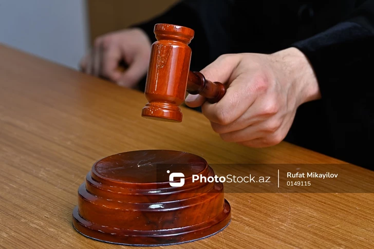 В Баку суд вынес приговор женщине, виновной в смертельном ДТП