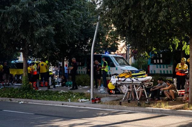 Media.az - Новости Азербайджана - Пожар в поезде метро Барселоны: более 130 пострадавших, движение остановлено