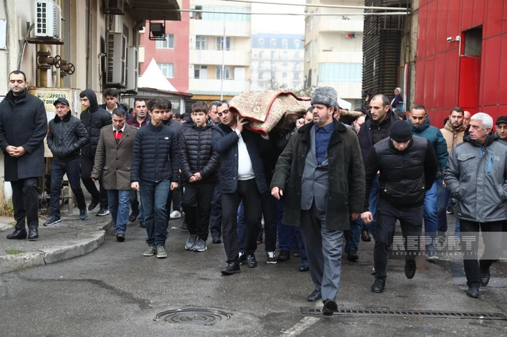 Media.az - Новости Азербайджана - В Баку похоронен подросток, погибший при крушении самолета AZAL в Актау