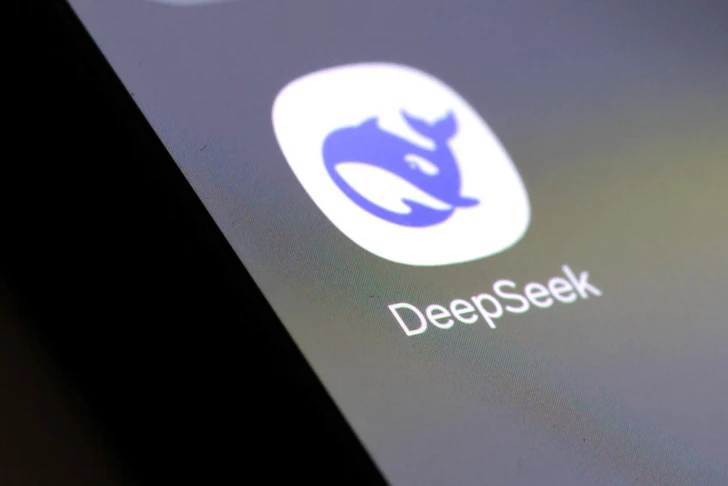 Берлинский регулятор требует удалить китайский ИИ-сервис DeepSeek из App Store и Google Play