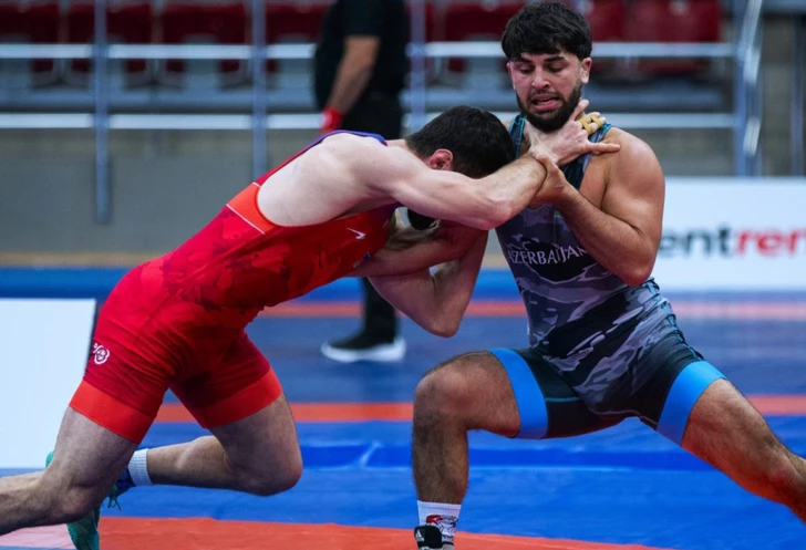 В Азербайджане стартовал чемпионат страны по борьбе