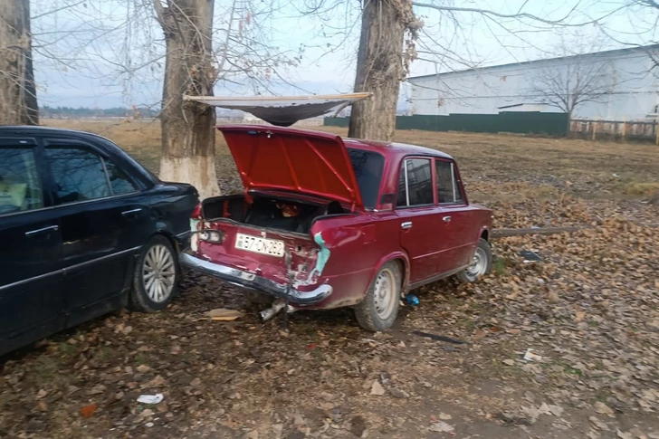 Массовое столкновение автомобилей в Товузском районе, есть пострадавшие