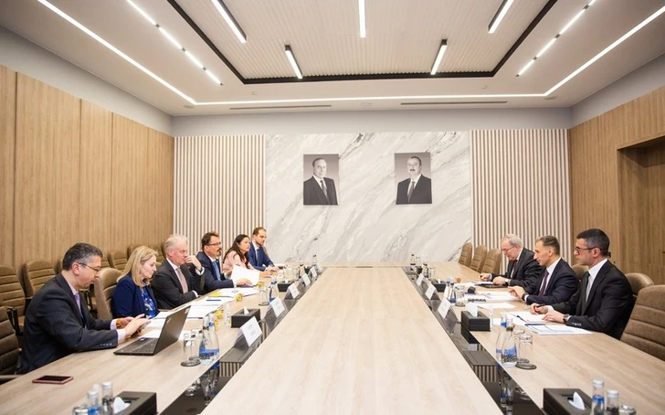 Азербайджан и Евросоюз обсудили развитие Среднего коридора
