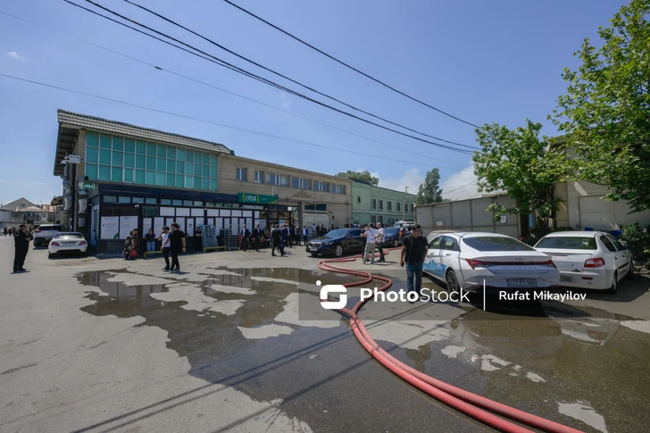 Media.az - Новости Азербайджана - Пожар на складах в Баку потушен