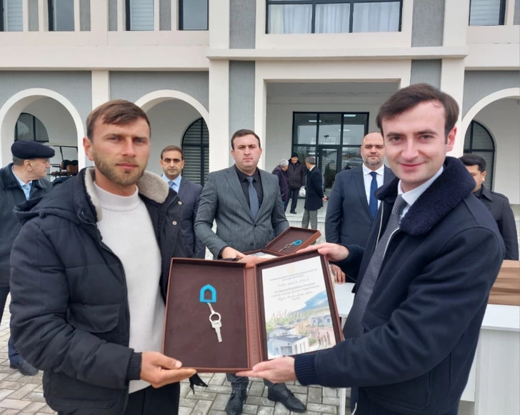 Media.az - Новости Азербайджана - Группы переселенцев возвращаются в Лачын, Ходжавенд и Агдам