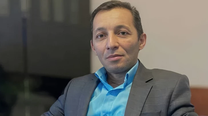 Media.az - Новости Азербайджана - Сиденье – не диван: нужны ли в Азербайджане штрафы за неэтичное поведение в транспорте?