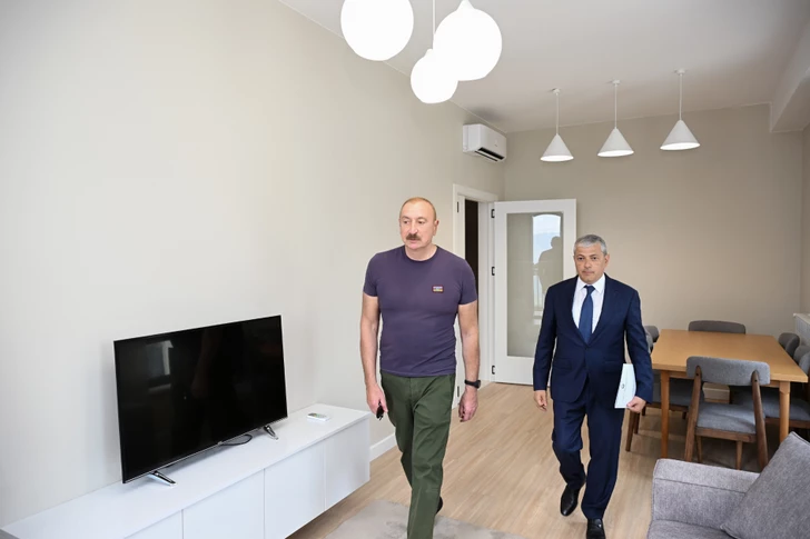 Media.az - Новости Азербайджана - Президент Ильхам Алиев ознакомился с работами, выполненными на улице Карабах в Шуше