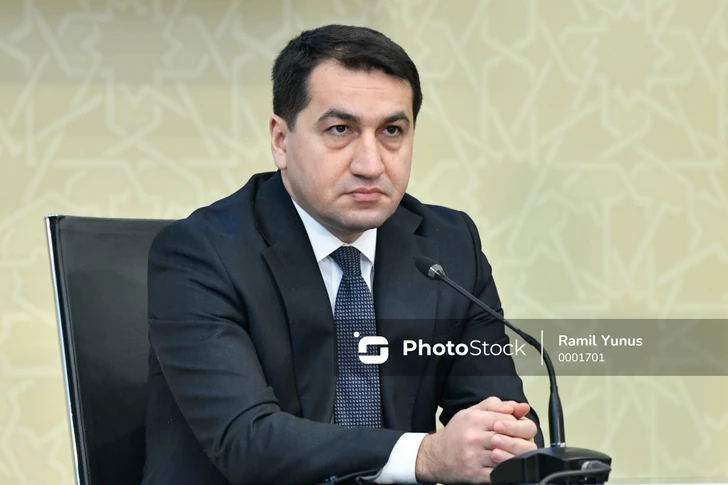 Хикмет Гаджиев провел переговоры с дипломатическим советником президента Франции