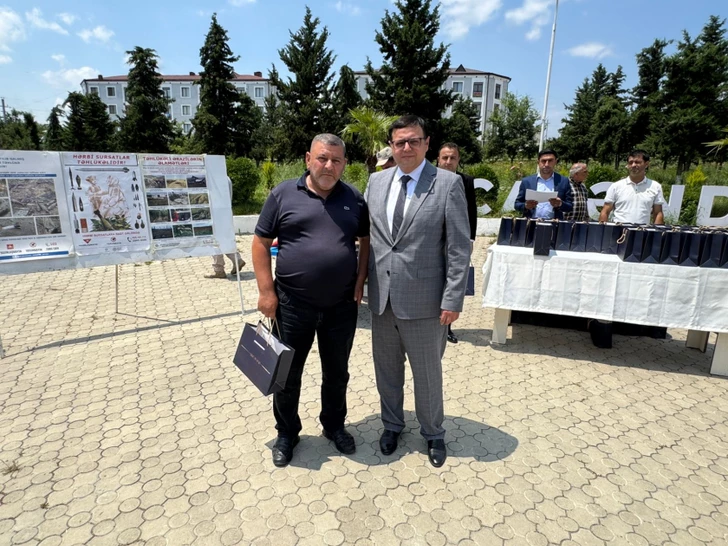 Media.az - Новости Азербайджана - Очередная группа жителей вернулась в город Ходжавенд: им вручены ключи от домов