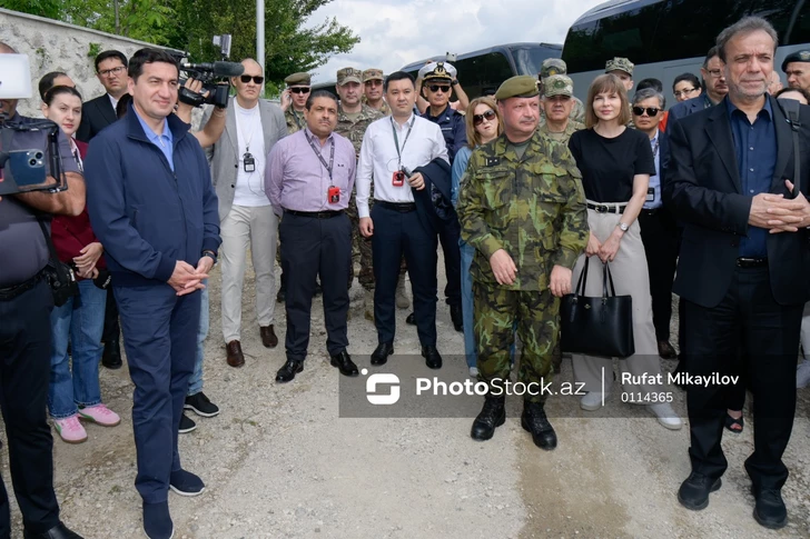 Media.az - Новости Азербайджана - Аккредитованные в Азербайджане дипломаты возвращаются из Агдама в Баку на скоростном поезде