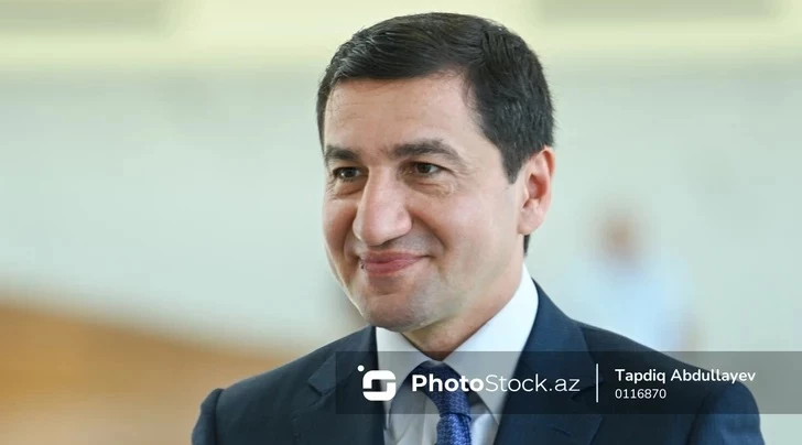 Хикмет Гаджиев поделился кадрами с Арабского медиафорума в Дубае