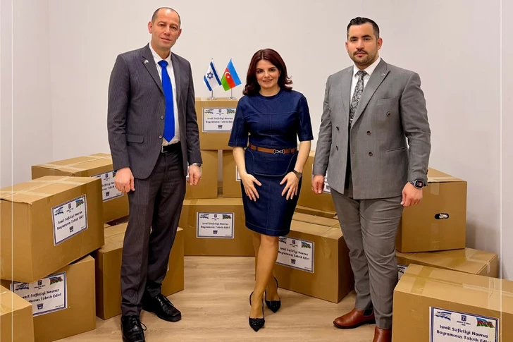 Ронен Краус посетил центр Yonca и вручил продовольственные наборы к Новрузу