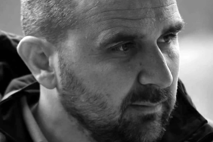 Тренер сербского клуба умер во время матча