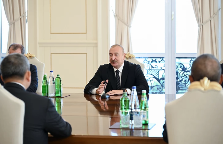 Media.az - Новости Азербайджана - Состоялась встреча Президента Ильхама Алиева с премьер-министром Камбоджи в расширенном составе