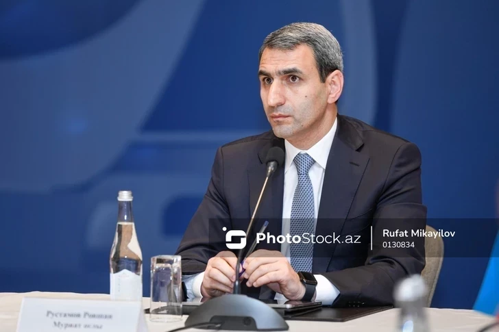 Председатель АЖД выразил обеспокоенность снижением уровня воды в Каспийском море