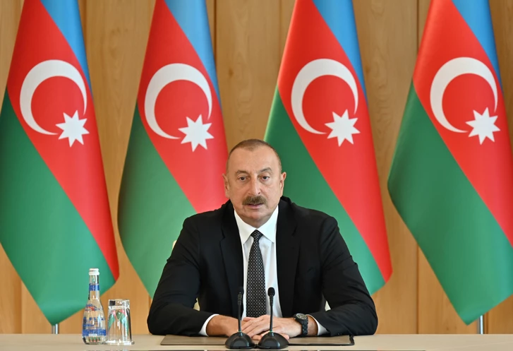 Президент Азербайджана: Обсуждения в Баку приведут к появлению конкретных инициатив