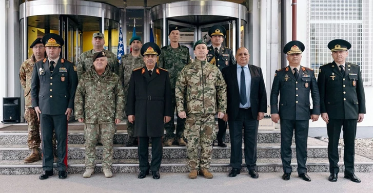 Media.az - Новости Азербайджана - Министр обороны АР посетил Командование ЕС в Боснии и Герцеговине