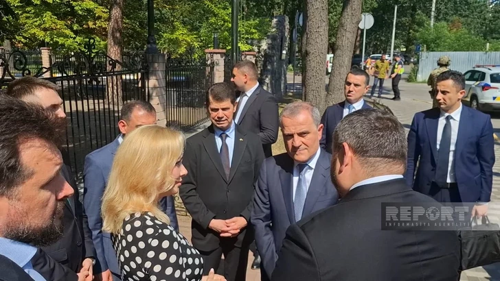 Media.az - Новости Азербайджана - Джейхун Байрамов посетил парк имени Зарифы Алиевой в Украине