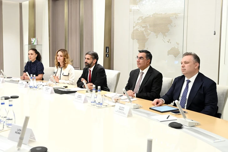 Media.az - Новости Азербайджана - Глава SOCAR Ровшан Наджаф провел встречу с проректором Университета Джорджа Вашингтона
