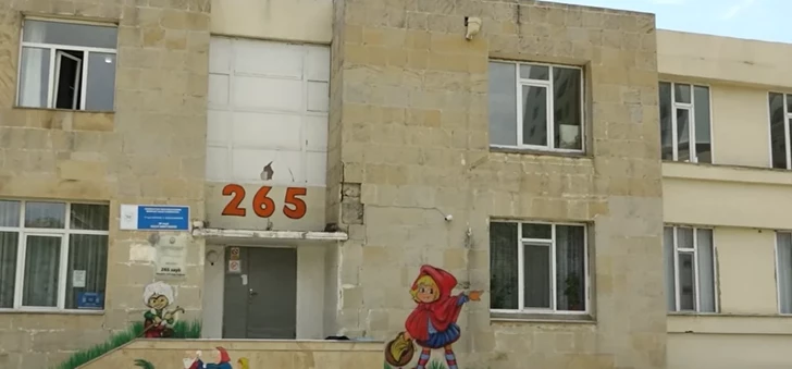 Скандал в бакинском детском саду: родителей заставляли скидываться на день рождения заведующей?