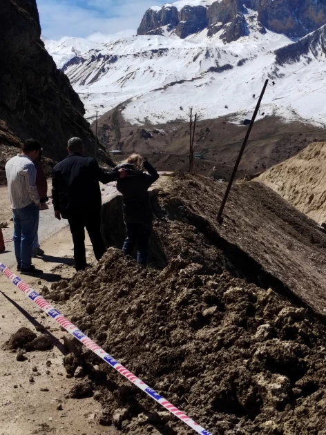 Media.az - Новости Азербайджана - Дороги разрушены, дома в опасности: ученые изучили последствия оползней на севере Азербайджана