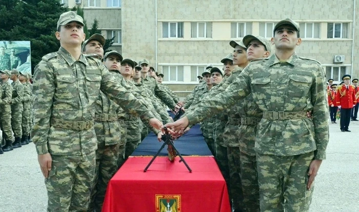 В Азербайджане нормы, действующие для матросов, будут распространяться и на курсантов