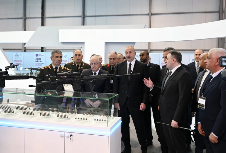 Media.az - Новости Азербайджана - Президент Ильхам Алиев ознакомился с V выставкой ADEX-2024 и выставкой Securex Caspian
