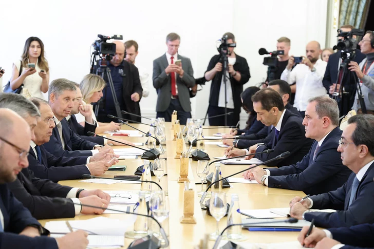 Media.az - Новости Азербайджана - Главы МИД Азербайджана и России обсудили двусторонние отношения и региональную безопасность
