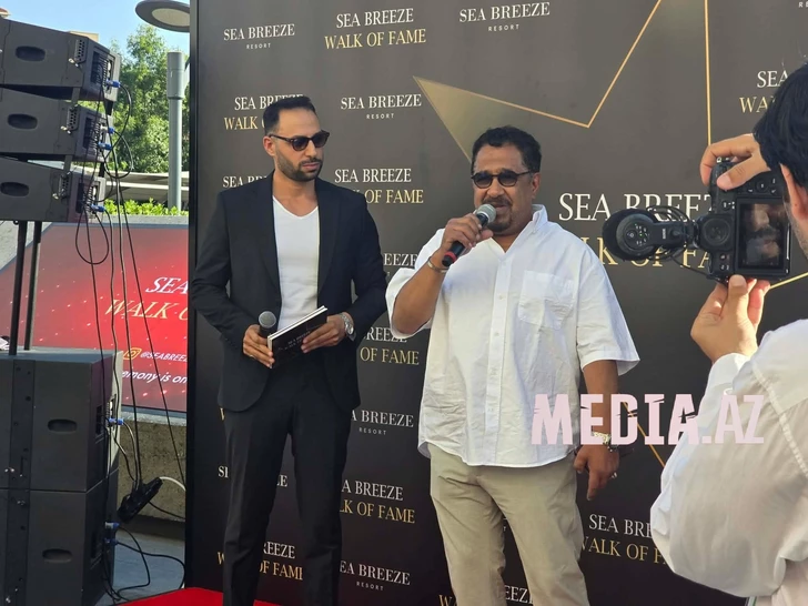 Media.az - Новости Азербайджана - Именная звезда Cheb Khaled появилась на Аллее звезд Sea Breeze