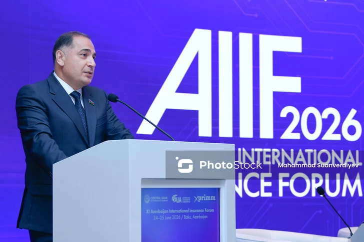 Media.az - Новости Азербайджана - В Баку начал работу XI Азербайджанский международный страховой форум