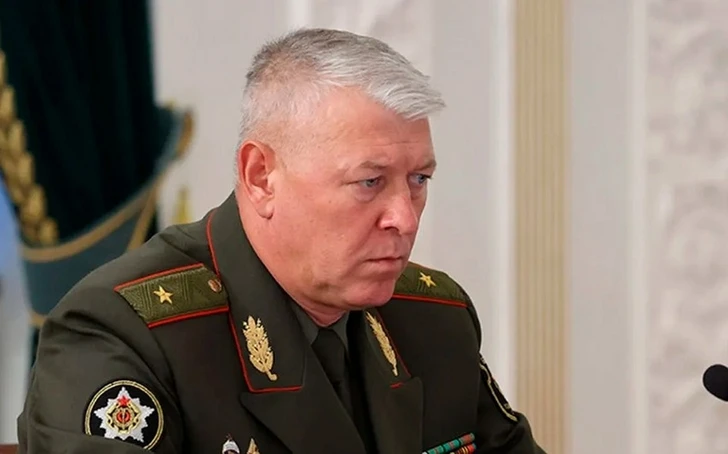 Президент Беларуси уволил начальника Генштаба ВС