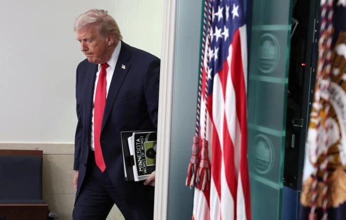 Республиканцы предупредили Трампа об угрозе импичмента из-за военных планов в Гренландии