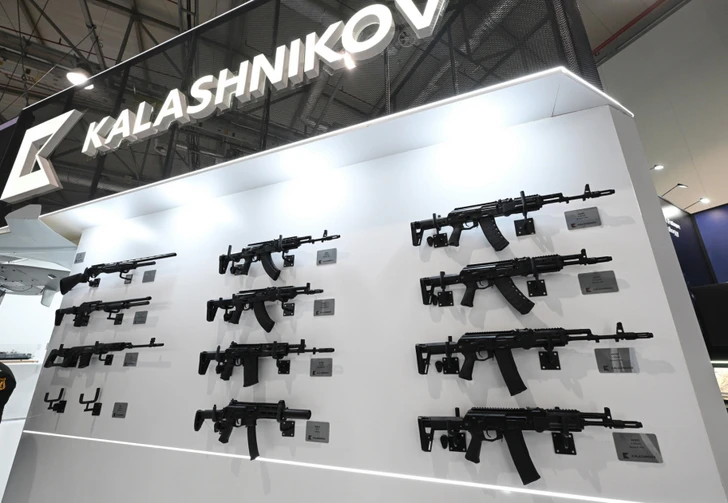 Media.az - Новости Азербайджана - Президент Ильхам Алиев ознакомился с V выставкой ADEX-2024 и выставкой Securex Caspian