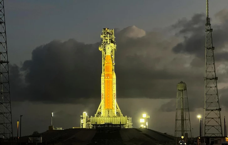 Возникшие на направляющемся к Луне корабле Orion проблемы устранены